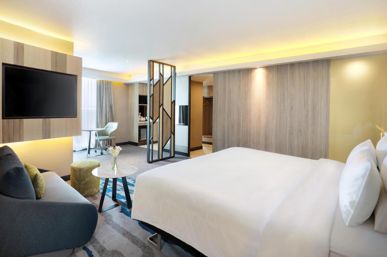 Novotel Suites Yogyakarta Malioboro Bagian luar foto